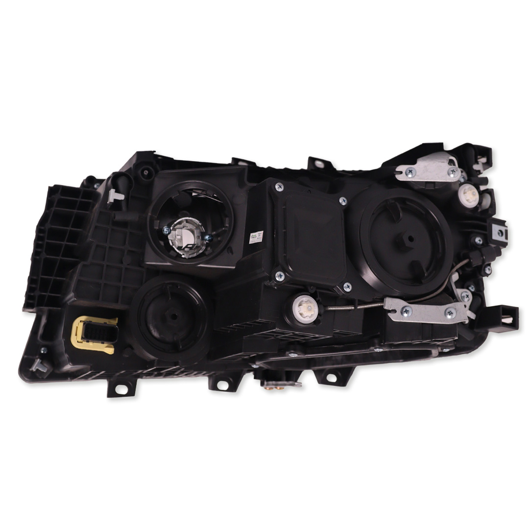 Farol Principal Dianteiro Lado Direito Caminhão Scania Modelo NTG 2019