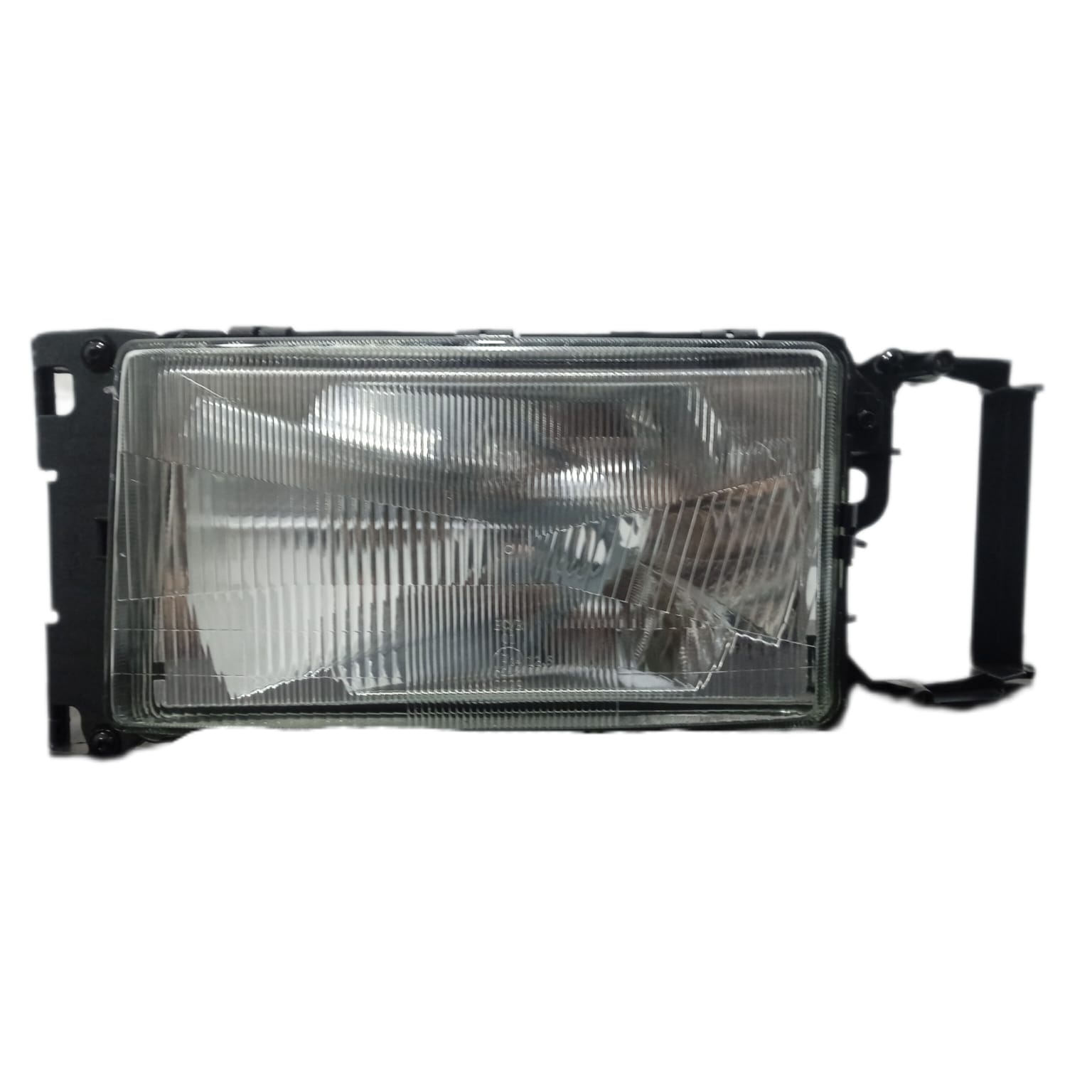 Farol Principal Lado Direito Dianteiro Frontal Caminhão Scania Série 5